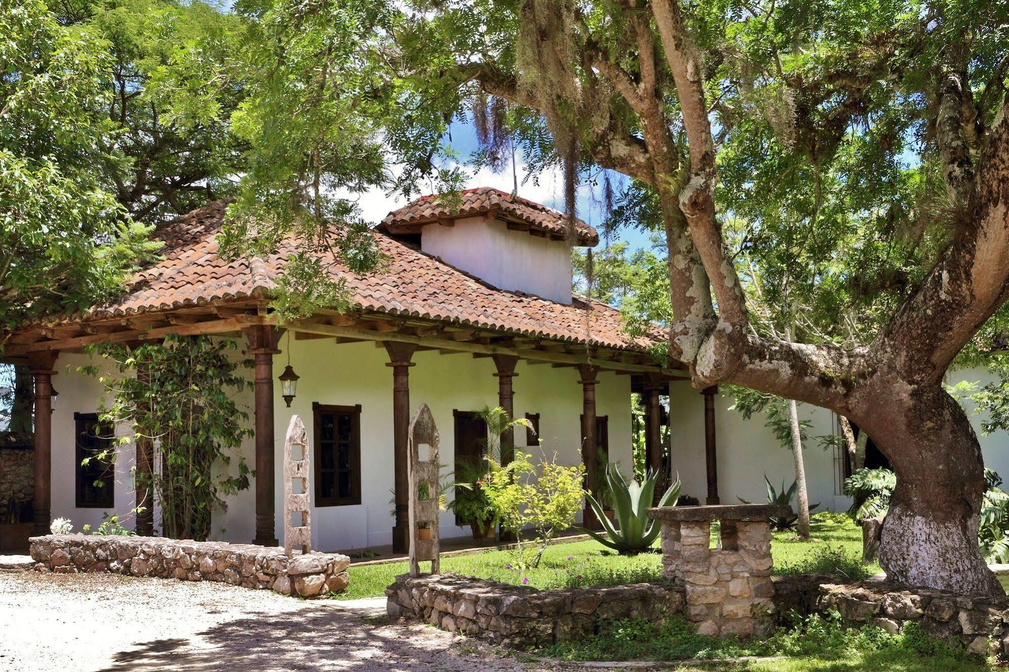 Parador-Museo Santa Maria Ла-Тринитария Экстерьер фото